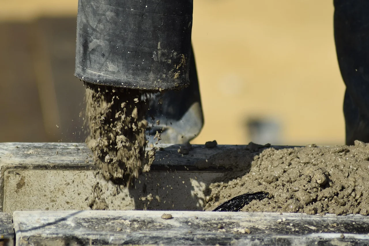 Kompleksowe rozwiązania betonowe w Szczecinie: szamba, kanały i piwnice